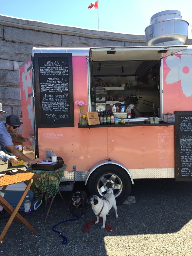 pugs and food truck